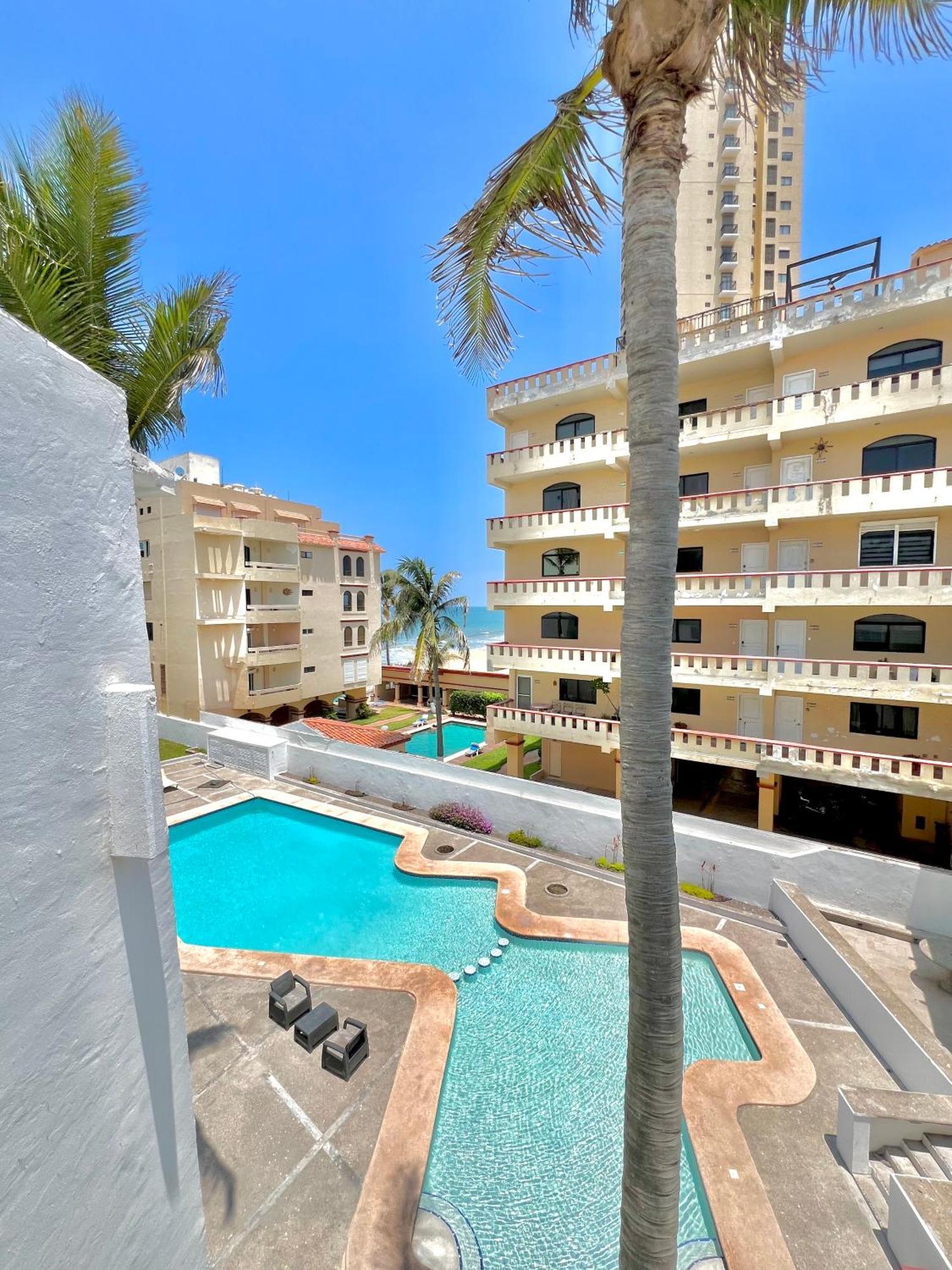 Marina Del Sol 402 Vista Al Mar Lejlighed Mazatlán Eksteriør billede